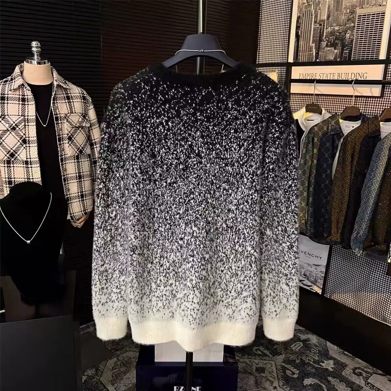 Winter gradient soft and skin-friendly fleece sweater, men's trendy American-style loose and relaxed knitwear, perfect for couples Winter gradient soft and skin-friendly fleece sweater, men's trendy American-style loose and relaxed knitwear, perfect for couples