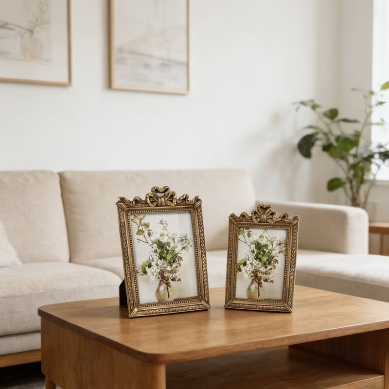 New European-Style Embossed Picture Frame for Home Wall Decoration, Artistic Carved Wall Hanging Photo Frame, Vintage Decor New European-Style Embossed Picture Frame for Home Wall Decoration, Artistic Carved Wall Hanging Photo Frame, Vintage Decor