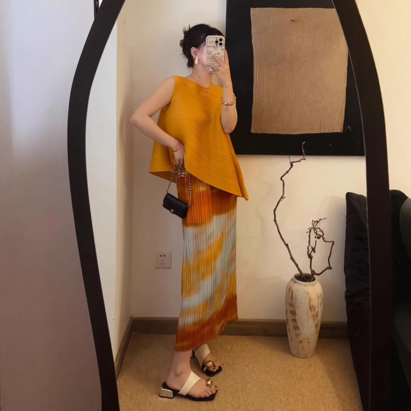 Miyake 2024 Summer New Arrival suit Women's Elegant All-Match Solid Color Top High Waist Fringed Half Skirt