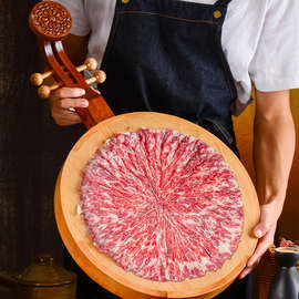 木质琵琶造型羊大爷火锅涮手切鲜牛羊肉创意特色立式餐具菜盘