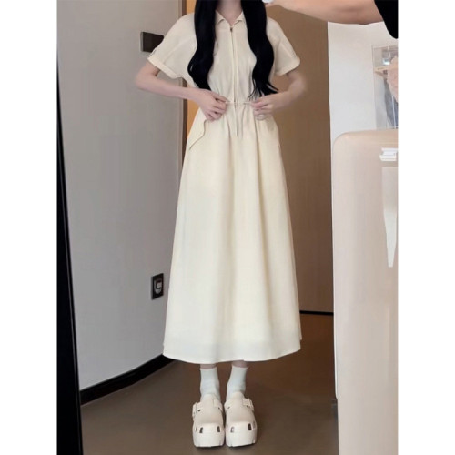 French-style gentle short-sleeve blouse dress for women, summer design with pockets, waist-cinching for a slimming effect, temperament A-line long skirt