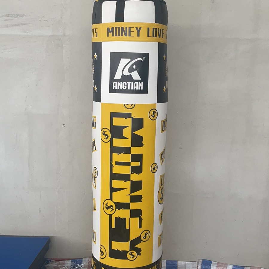 Bolsa de arena de boxeo colgante venta al por mayor artes marciales taekwondo tailandés Sanda ENTRENAMIENTO BOXEO bolsa de arena sólida lucha