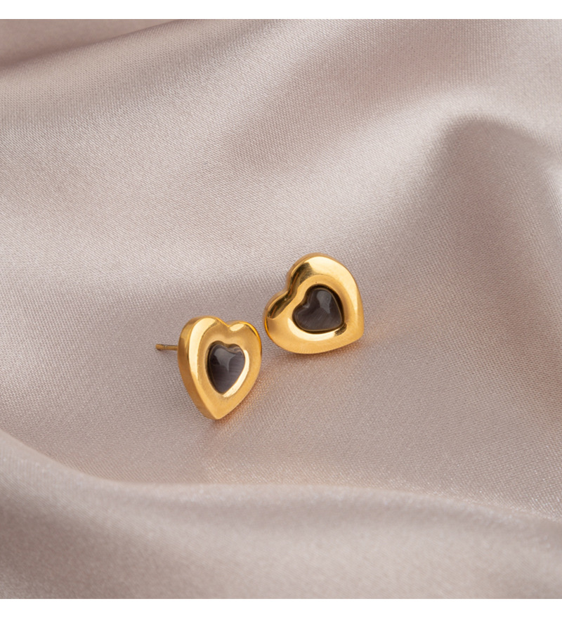 Simple Style Heart Shape Titanium Steel Plating Earrings 1 Pair