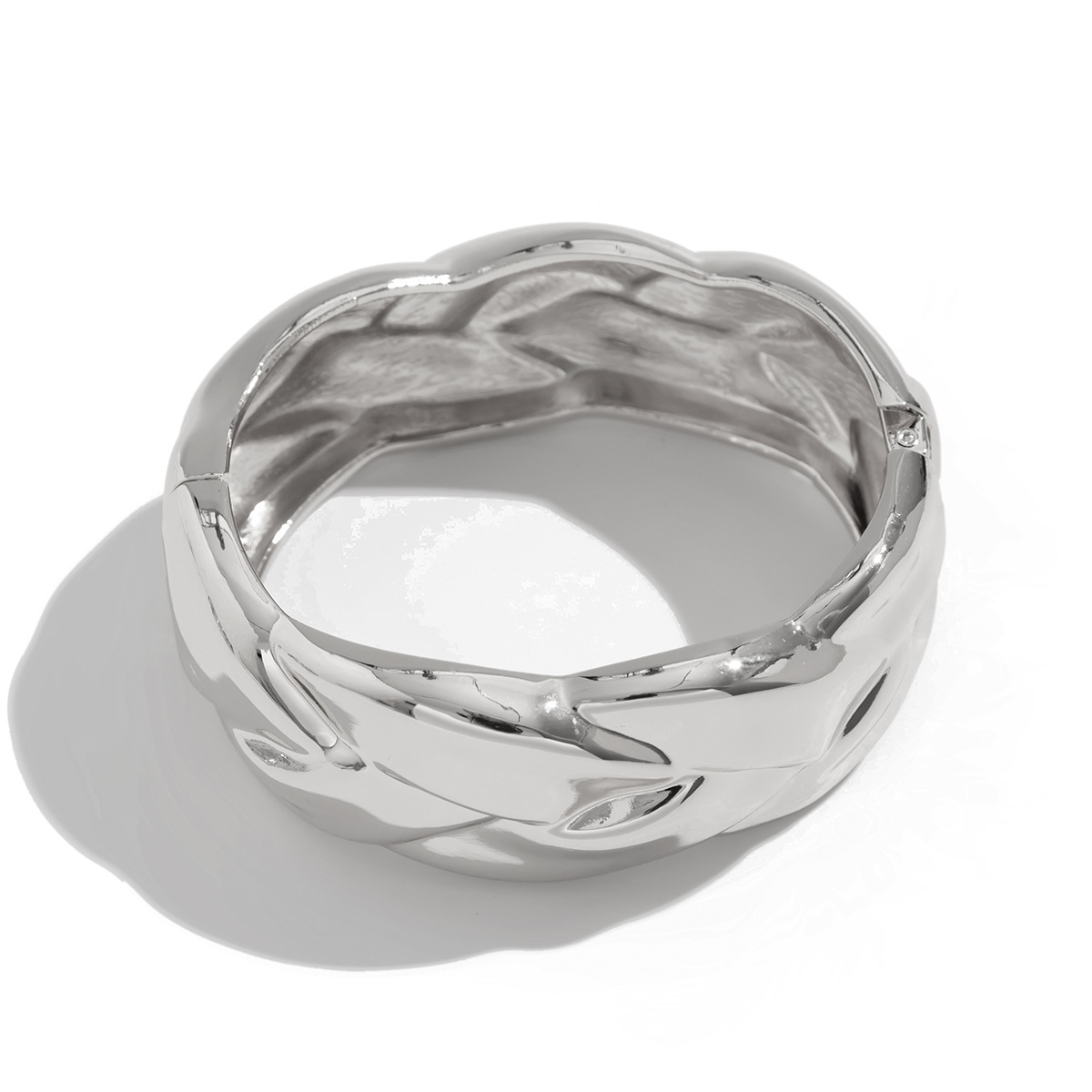 12g Weight Imitation Pearl Inlay Material Rings, Bracelets Classification 1 Piece Quantity Casual, Party, Street Occasion Alloy Material Solid Color Pattern All Seasons Season Women's Gender Inlay Design Cool Style, IG Style Style Gold, Silver Color Cool Style IG Style Solid Color Alloy Inlay Imitation Pearl Women's Rings Bracelets 12