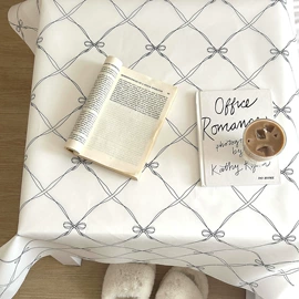 挂毯/壁毯;围裙、袖套;餐桌布艺