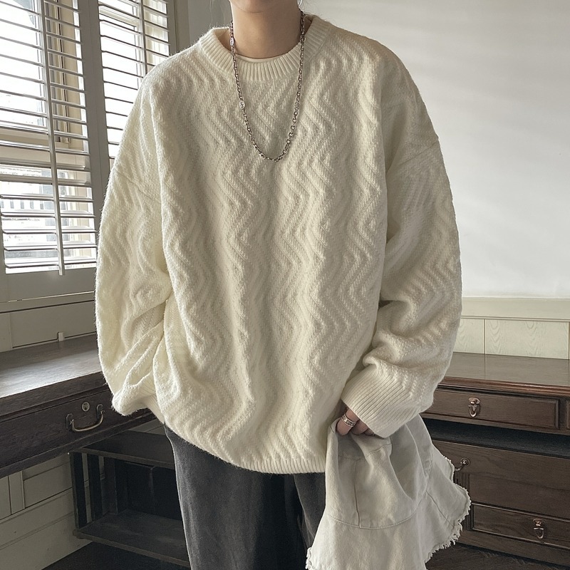 Demi-season winter sweater