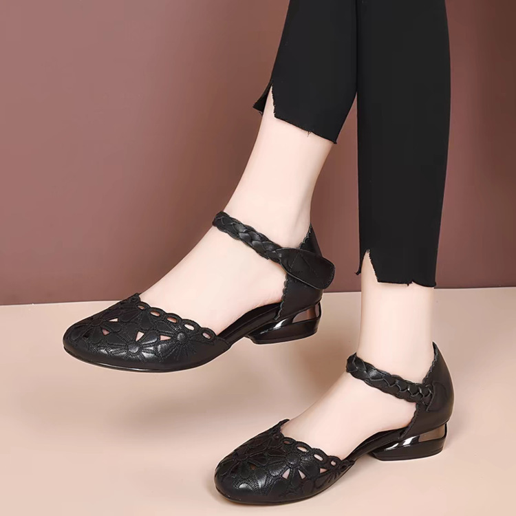 Baotou sandalias de verano para mujeres 2026 sandalias de mediano taco de mediana edad sandalias de cuero suave para madres sandalias de base suave para mujeres casuales cómodas image 7