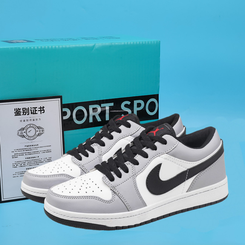Children's Popular Aj1 Low-Top Versatile Basketball Shoes Couple Men and Women Same Style Trendy Versatile Casual Sneakers Aj1 Children's Popular Aj1 Low-Top Versatile Basketball Shoes Couple Men and Women Same Style Trendy Versatile Casual Sneakers Aj1