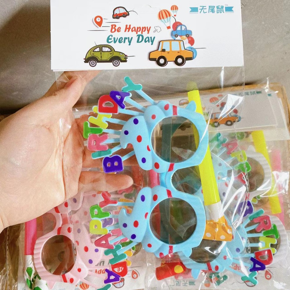 Gafas de cumpleaños Pequeño Libro Rojo mismo estilo en línea celebridad fotografía divertida decoraciones de fiesta para niños forma de pastel gafas al por mayor