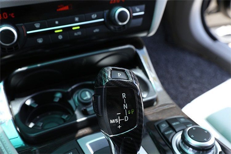 Suitable for Bmw Carbon Fiber Pattern Gear Shift Cover 3 Series 5 Series Gt7 Series X3X4X5X6 Interior Gear Shift Panel Sticker