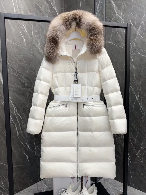 Boedic 蒙口长款羽绒服兜帽式剪绒镶边冬季羽绒服女款连帽SS25|undefined