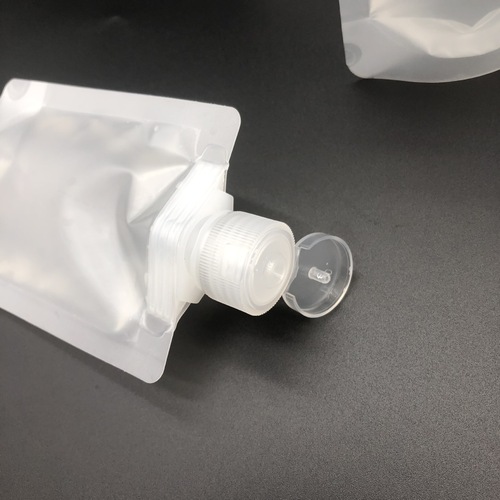 Travel lotion refill bag 50ml100ml cosmetic refill spout bag Essential oil flip-top spout bag refill bag