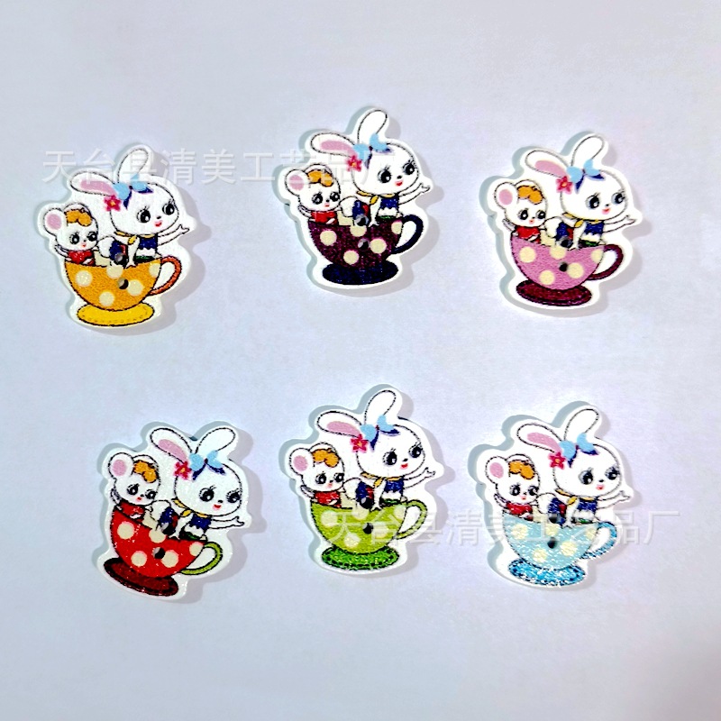 Conejo pintado/torre de hierro botones de madera ropa para niños accesorios de madera decorativos de bricolaje 50 piezas en un paquete