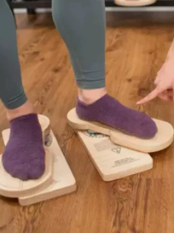 Pilates Wooden Foot Rotation Trainer Hip Measurement Device Hip Joint External Rotation Internal Rotation Measurement Recorder