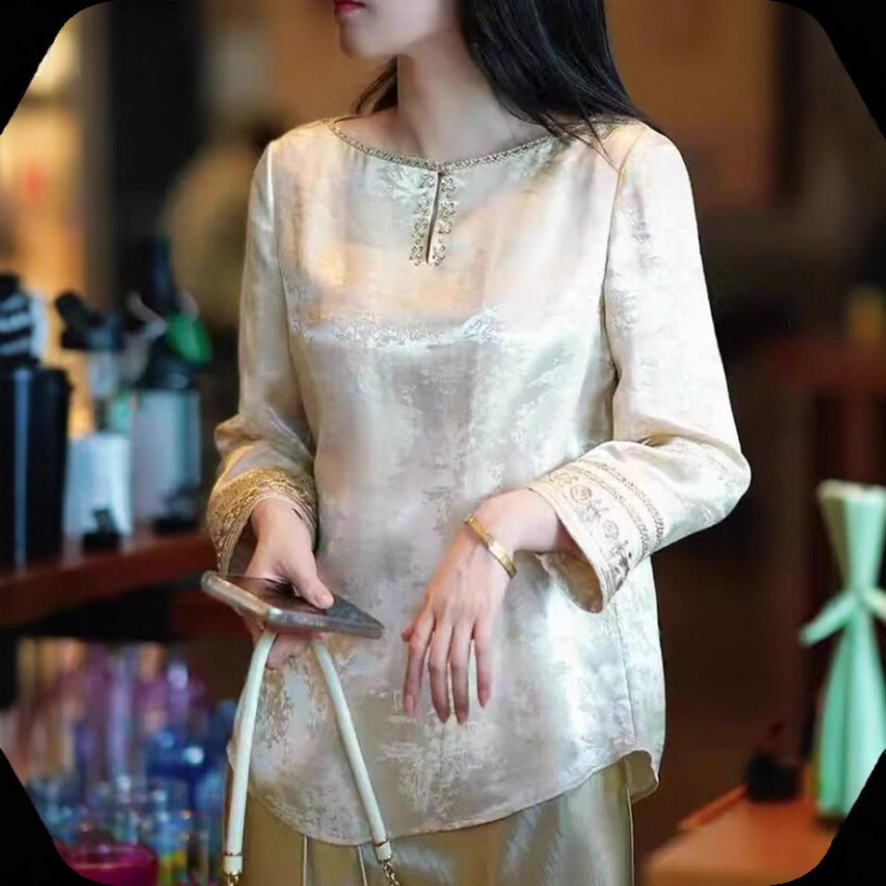 Quality Guaranteed, High-End Retro Jacquard Shirt, New Loose, Slim and Versatile Design Shirt, Top Shirt