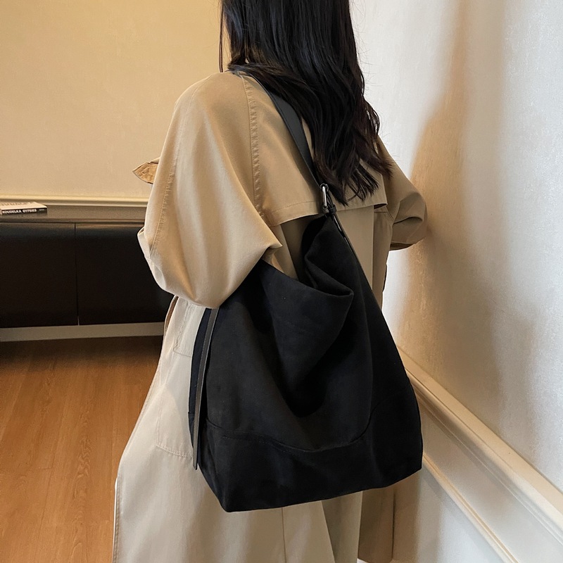 韩版大容量休闲托特包包女2025新款小众慵懒风百搭通勤单肩水桶包|undefined
