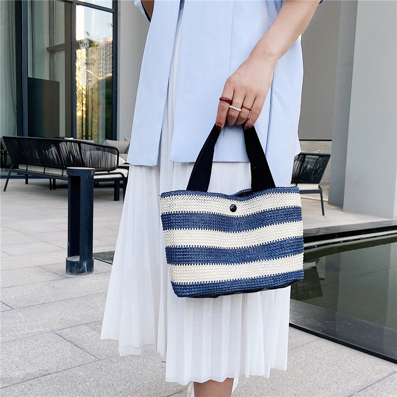 Straw-woven single-shoulder bag for women, new summer casual bag for middle-aged and elderly moms, simple lunch box handbag, export version undefined