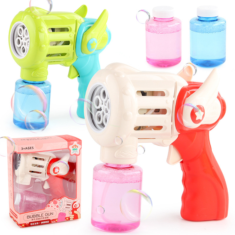 Verano nueva pistola de burbujas automática de cinco agujeros de mano juguete de ocio para niños pistola de burbujas eléctrica fábrica al por mayor