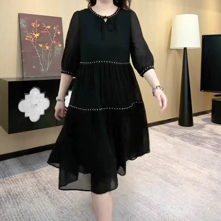 2025 Новый европейский стиль летом французский темперамент простой прямой, тонкий плюс размер свободная юбка толстая женская одежда MM