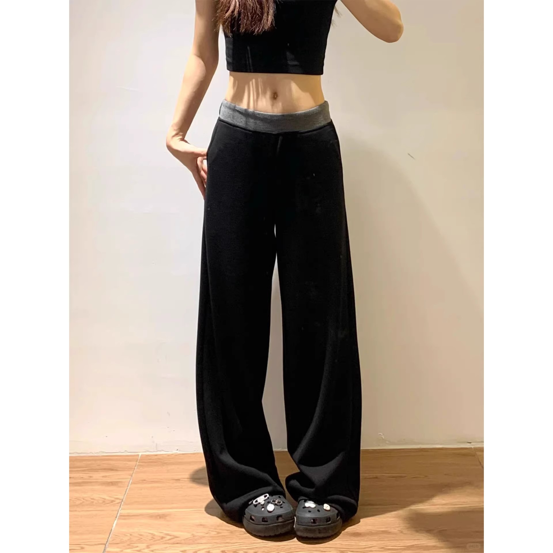 Color-Blocked Flared Pants for Women, 2026 Spring/Summer New High-Waisted Slim-Fit Drapey Floor-Length Sporty Stylish Bell-Bottom Pants