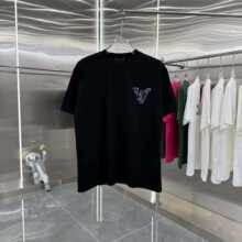 �߰汾 �H��t��25�ļ��¿��ţ���N��logo���e�ٴ�A�I������Ů