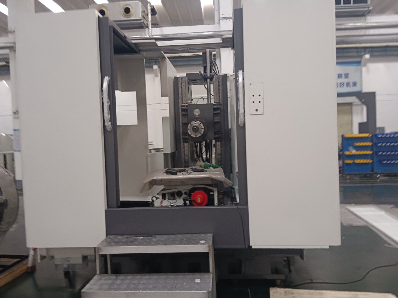 ת�ö�������HM630��ʽ�ӹ����Ĺ���̨����1200�ֻ�