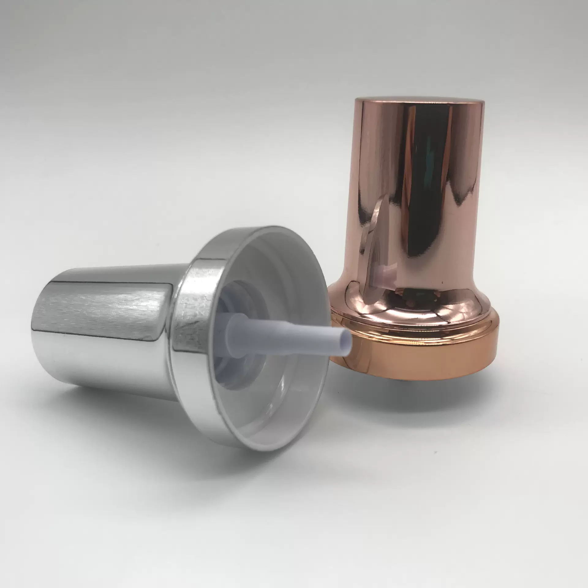 实力工厂18牙小黑瓶乳液泵化妆品包材