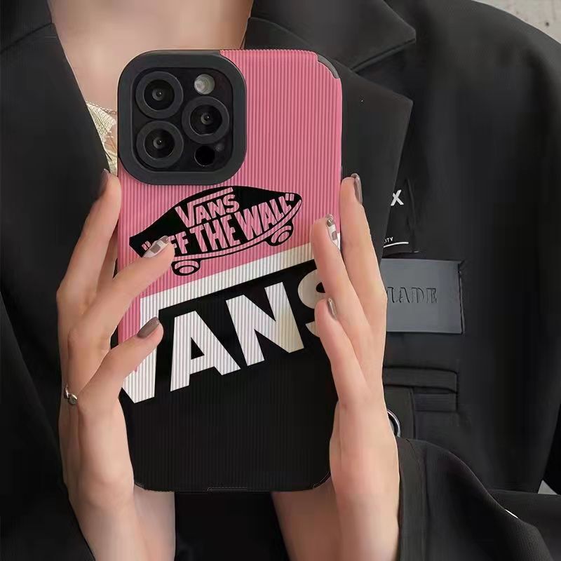 Trendy European and American Brands Suitable for iPhone 13 Pro Max, Apple 14 Phone Case, Full Coverage for 12, Trendy Brands for 11, 17, 16 Pro/8P Trendy European and American Brands Suitable for iPhone 13 Pro Max, Apple 14 Phone Case, Full Coverage for 12, Trendy Brands for 11, 17, 16 Pro/8P