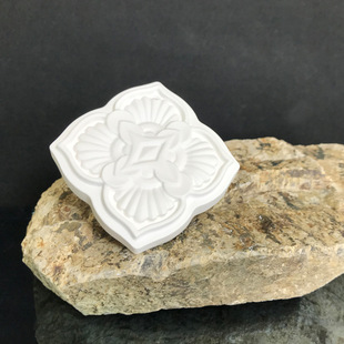 Fang Wei Korean version of perfume fragrance expansion plaster pendant super popular wardrobe pendant fragrant car flower pendant fragrant