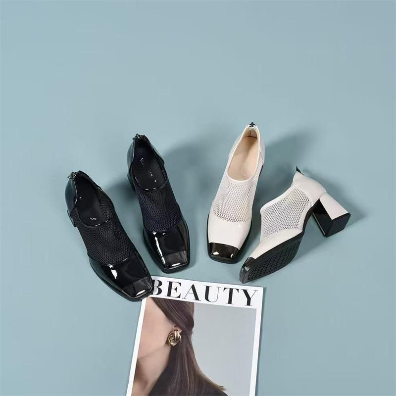 Sandálias de malla para mujeres 2026 nueva primavera y verano de tacones gruesos zapatos cuadrados de cabeza de hierro zapatos transpirables de malla de talón medio