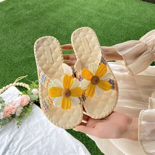 ��Ů����Ь�⴩�ļ��¿����~��ƽ��һ�������e���ɳ��Ь