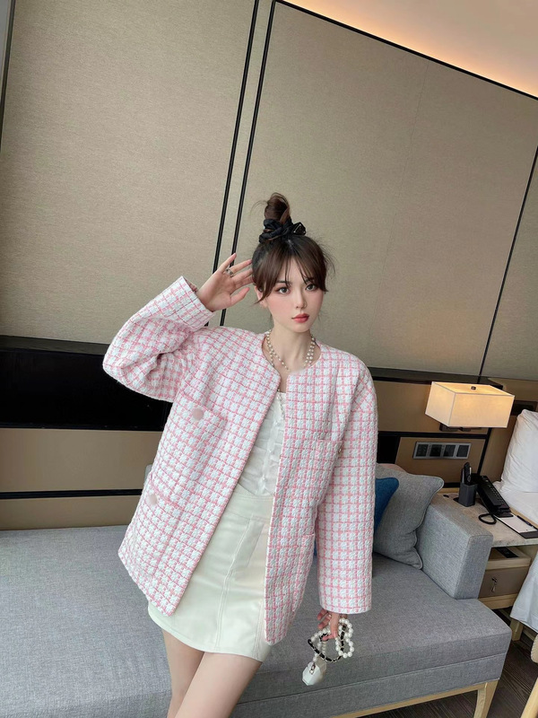 Shenzhen Nanyou Classy Original Small Fragrance 2022 Spring and Summer Pink White Tweed Round Neck Plaid Jacket