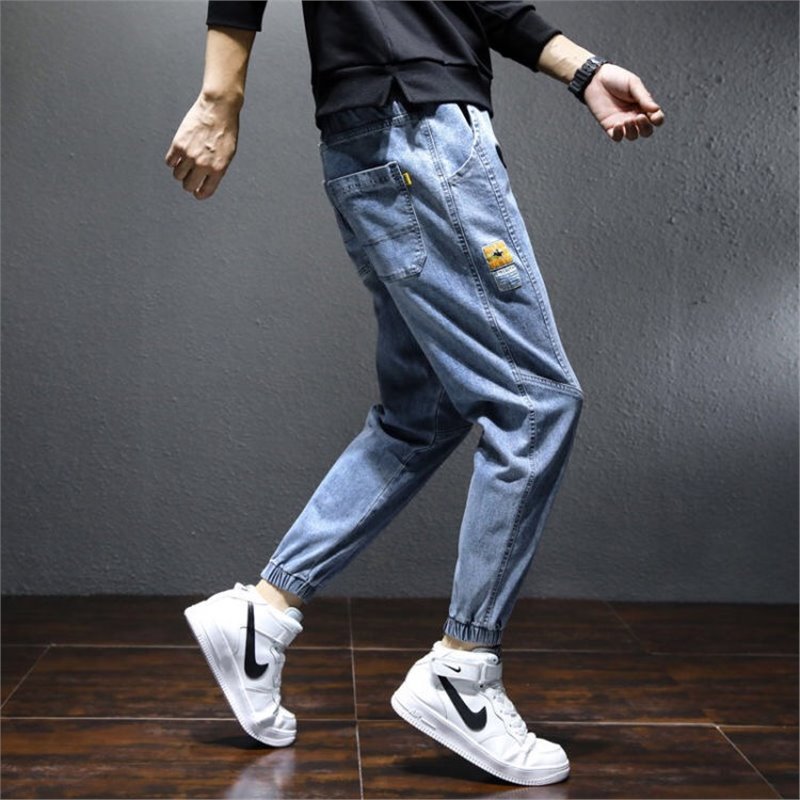 Blue (regular style)