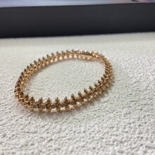 V������W���羳���N�T����18Kõ��𾫹�CNC�ӏ��^������C