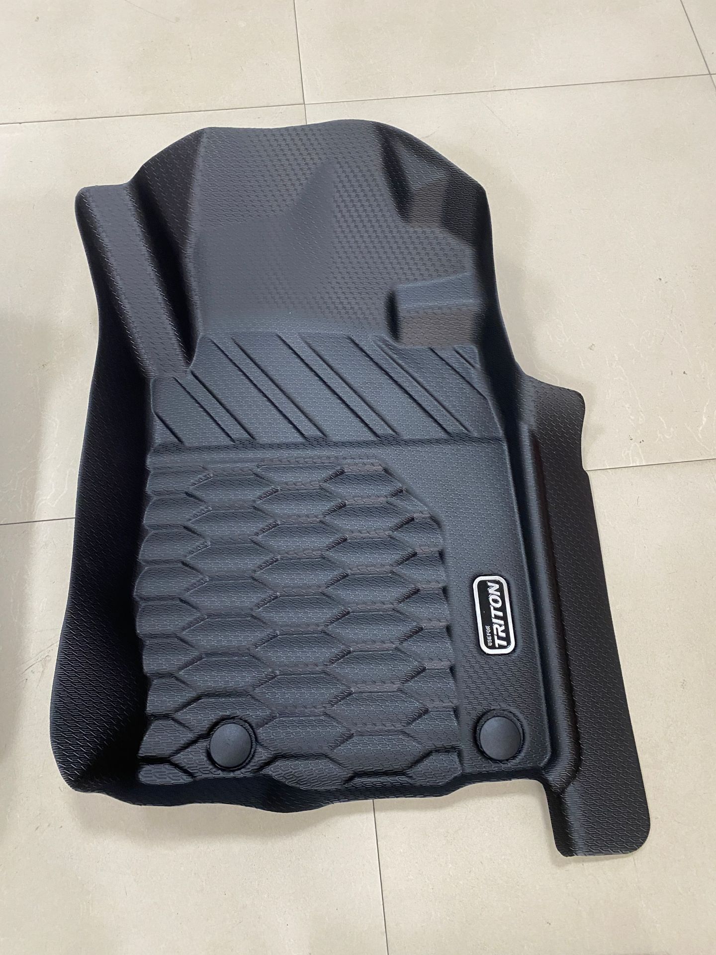 Triton Four-Door Right-Hand Drive 2019-2022 Floor Mats Triton Right-Hand Drive Floor Mats 2021 Special Car-Specific Tpe Floor Mats