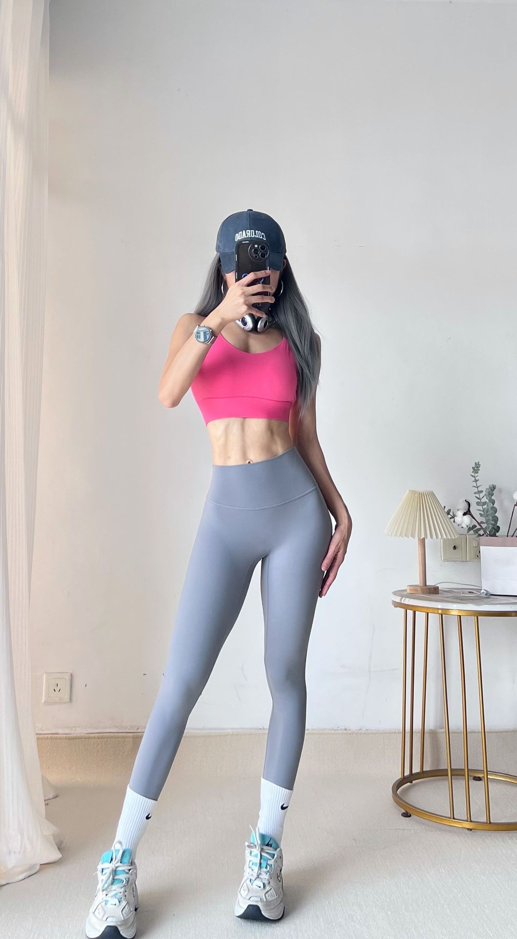 Primavera y otoño pantalones de yoga secado rápido cintura alta sin líneas embarazosas leggings de yoga entrenamiento deportivo pantalones de nueve puntos