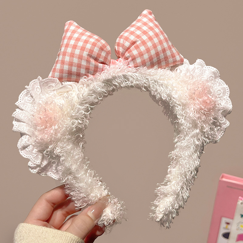 Otoño y invierno lindos estereoscópicos de peluche bandeja de cabello de dibujos animados orejas de gato orejas de conejo lavar la cara bandeja de cabello rojo al por mayor accesorios para el cabello