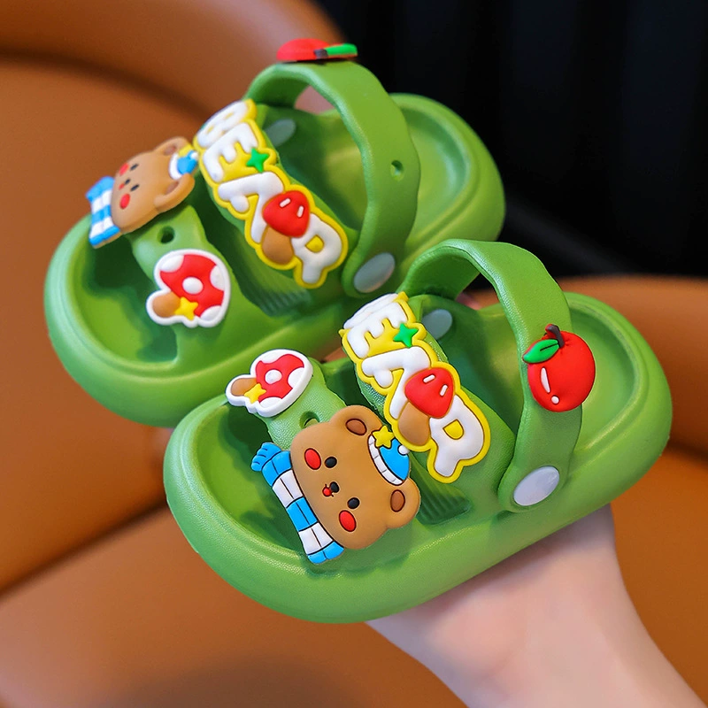 Детские сандалии для мальчиков, летние мультфильмы, милая верхняя одежда для купания, детские сандалии принцессы на мягкой подошве для детей маленького и среднего размера.