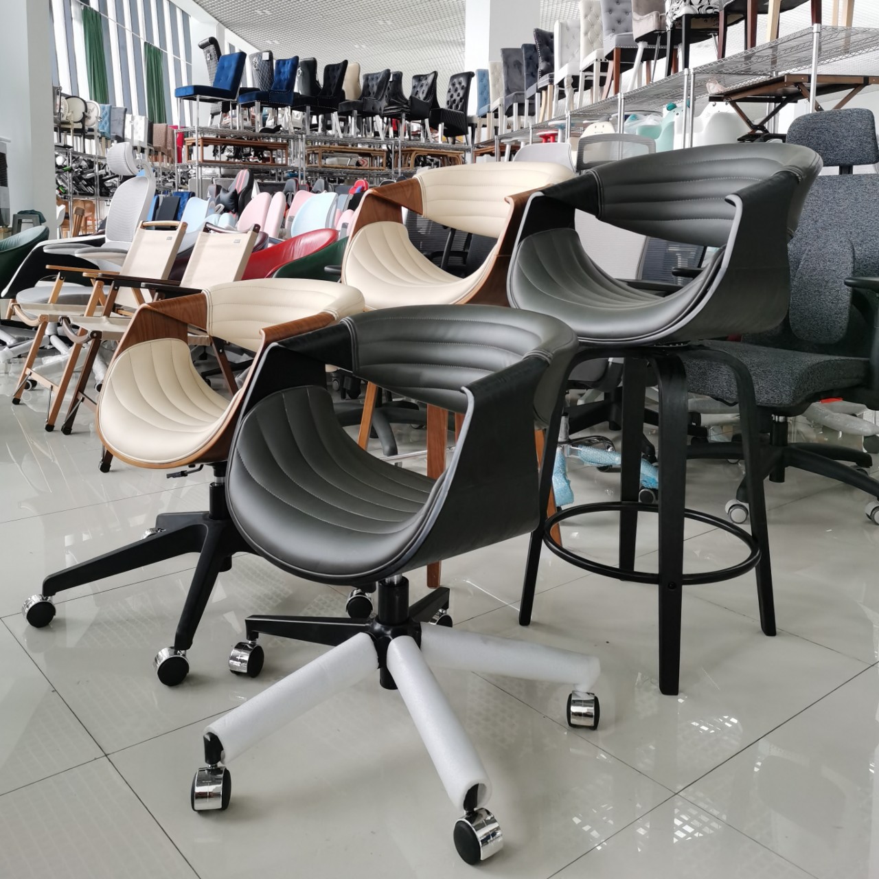 Warren Waist Chair Is a Comfortable Office Computer Chair, Stylish and Comfortable Adjustable Height Bedroom Desk Study Chair, Guest Room Chair