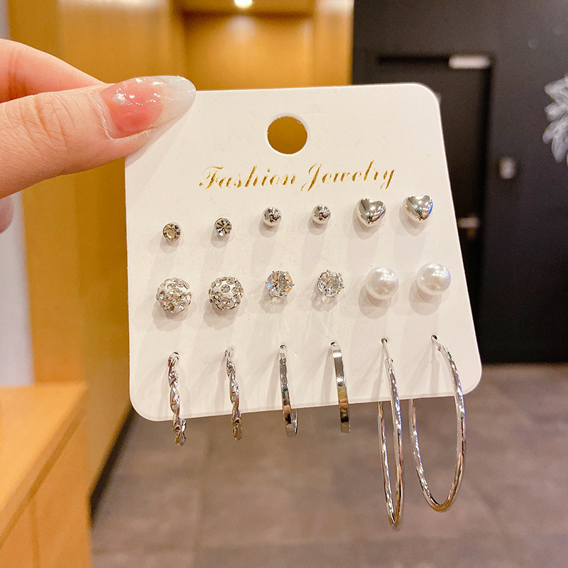 Pendientes de aleación moda coreana, estilo lujo ligero, ideales para puestos callejeros, mercado nocturno y ventas en vivo, al por mayor