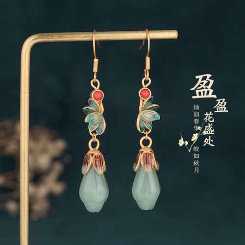 Aieryuan national fashion retro jewelry enamel niche 925 tremella needle magnolia flower imitation Hetian jade antique style earrings