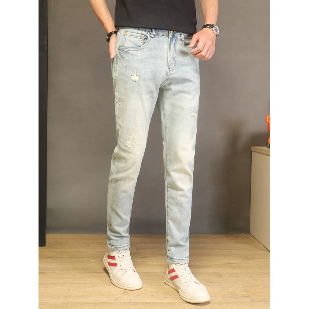 2025 новых летних укороченных джинсов для мужчин, рваные модные эластичные облегающие повседневные брюки в корейском стиле светлого цвета