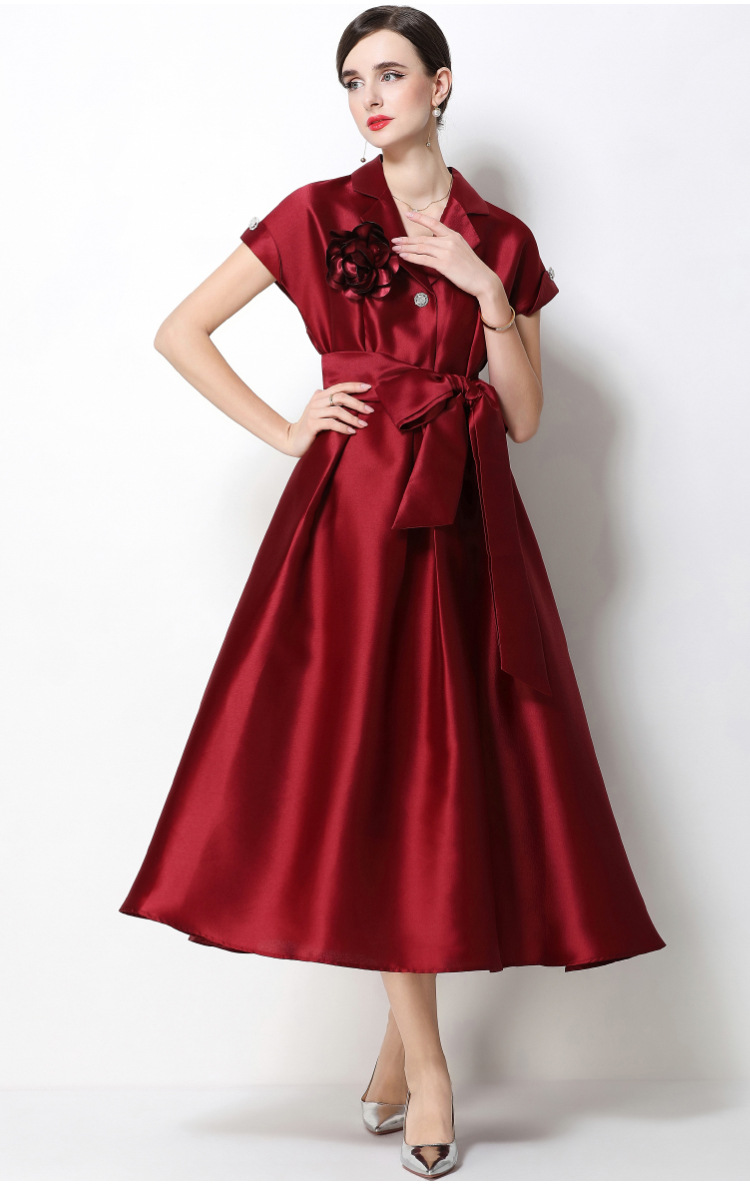 Đầm maxi nữ hoa nổi tay ngắn cổ vest thắt eo jacquard xòe — màu đen, Rượu vang đỏ, xanh lam, màu hồng đậm chi tiết 8