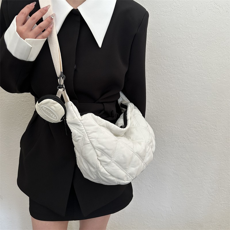 2023 Otoño e Invierno Nueva rómbica alta textura bolsa de hombro bolso de las axilas bolso simple todo fósforo Bolsa de Moda bolso de las mujeres