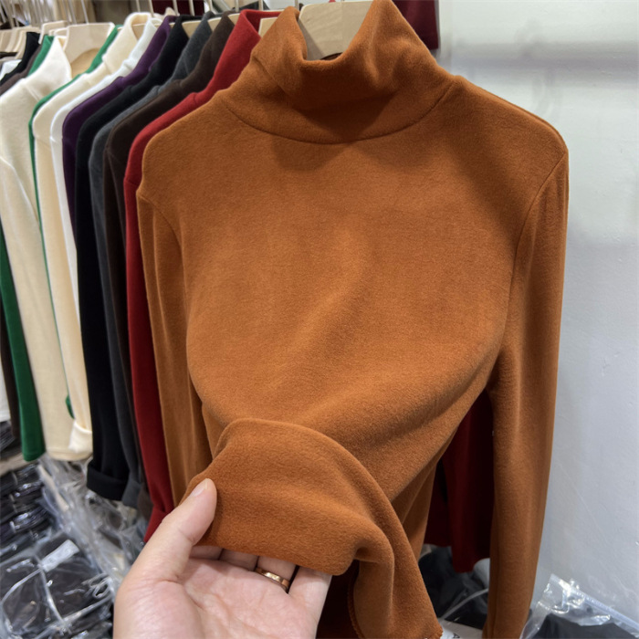 다크 브라운