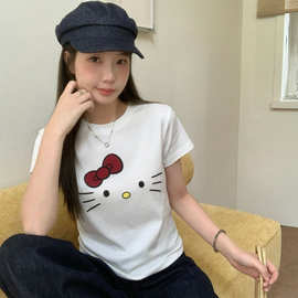 大码胖mm设计感印花短袖T恤女夏季新款白色正肩体恤遮肉显瘦上衣