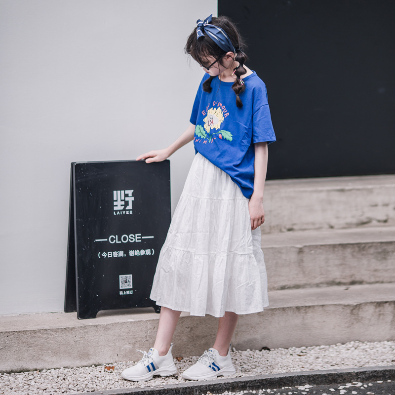 Faldas para niñas, estilo coreano, estilo nuevo de verano 2024, faldas de media longitud para niñas mayores, faldas por encima de la rodilla para niñas, faldas modernas para niñas pequeñas