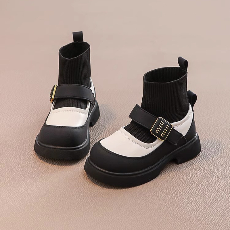 断码处理--女童鞋子儿童马丁靴短靴2024新款春秋款秋季袜靴女宝靴