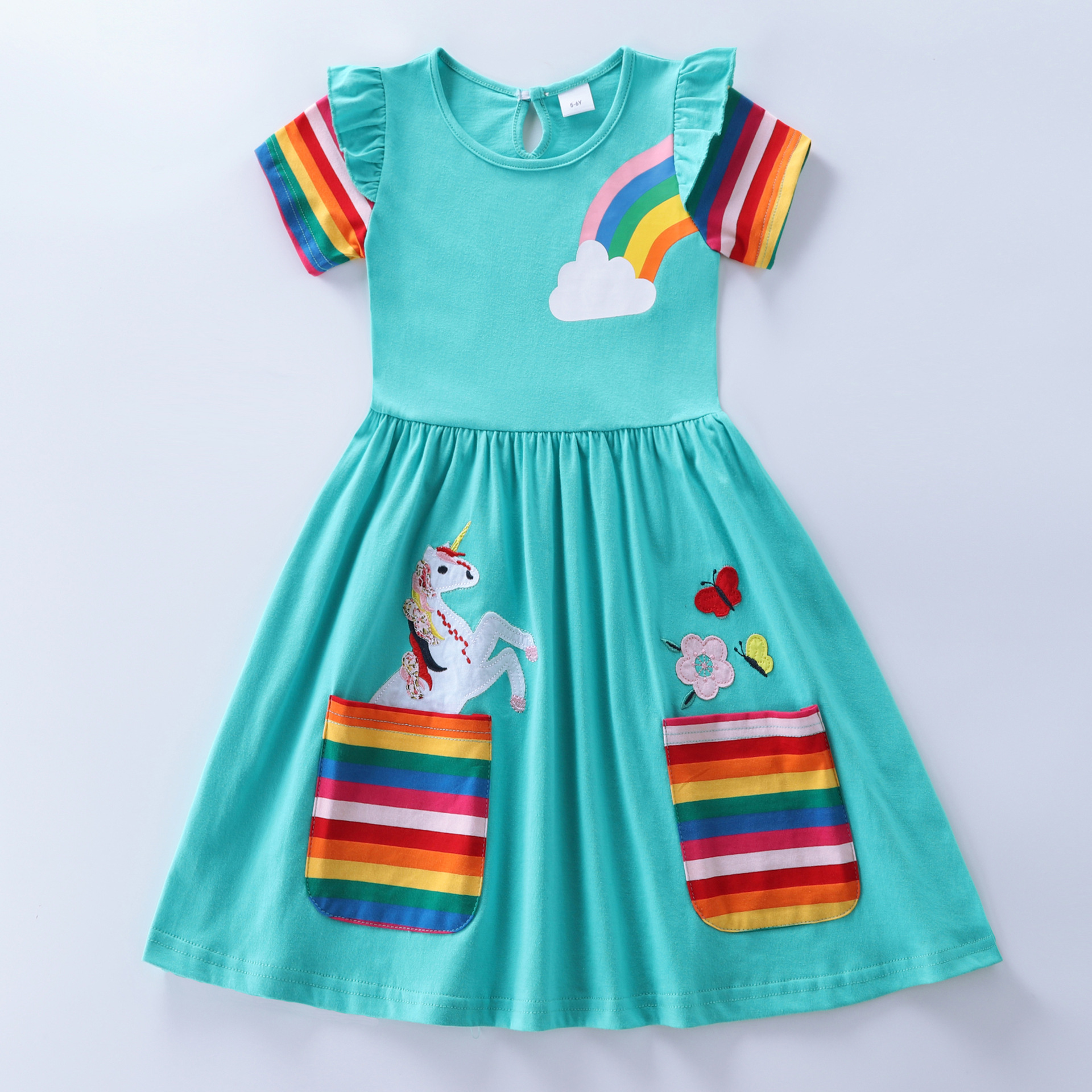 Estilo europeo y americano niñas manga corta vestido de unicornio verano nuevo bordado dos bolsillos Arco Iris manga S81035