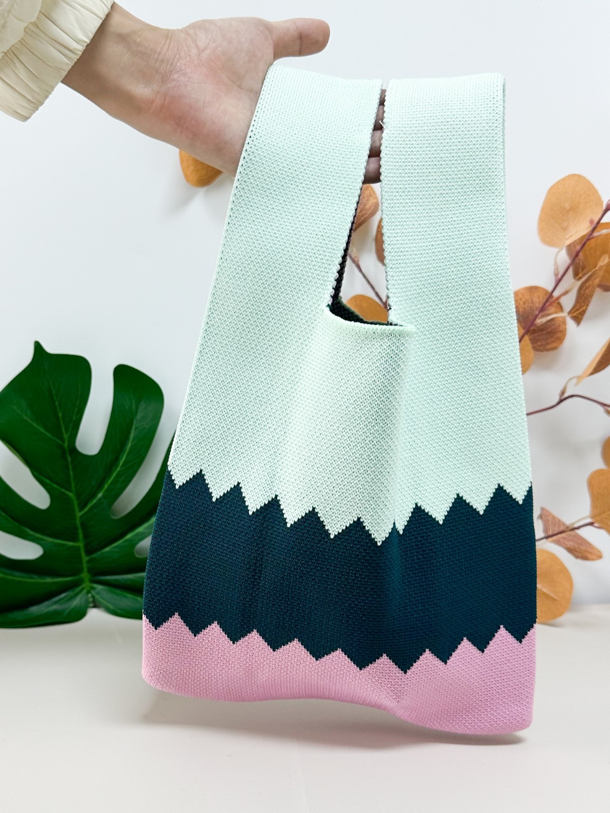 Bolso de mano tejido para embalaje de regalos, bolso tejido con múltiples patrones, estilo ins, bolso tejido para mujer, mini versátil.
